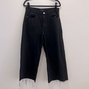Zara black denim pant size 8